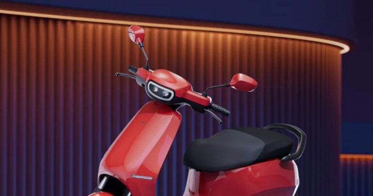 Ola EV Price Cut: This scooter of Ola became cheaper by 30 thousand rupees, the rate of e-bike reduced by 35 thousand rupees  