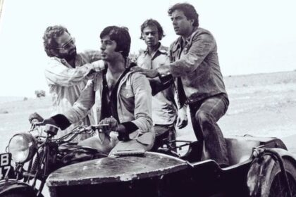 Sholay bike 1 5 2025 11 83585dcf1c0c373e5255d8e71cb7cf3d.jpg